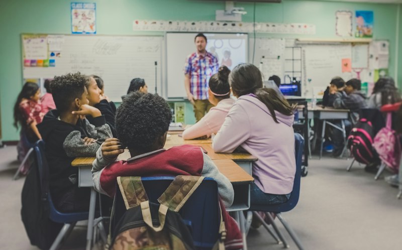 15 Quick Classroom Games for Indoor Recess (Grades K-5)
